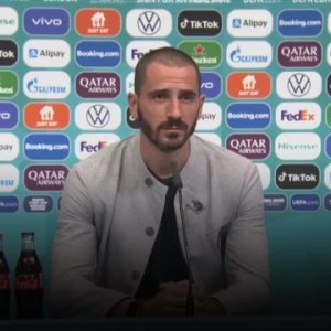 DB真人-博努奇：有时应该踢得丑陋点 奥地利踢法很“德国”